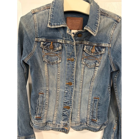 Abercrombie & Fitch Jackets & Blazers - Vintage Y2K Abercrombie & Fitch Size Medium Fitted Denim Trucker Jean Jacket
